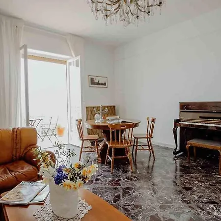 Endless Charm By Monholiday