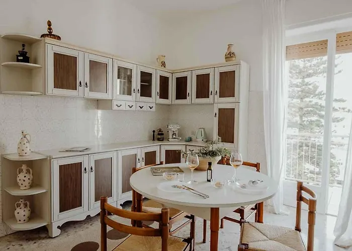 Endless Charm By Monholiday *